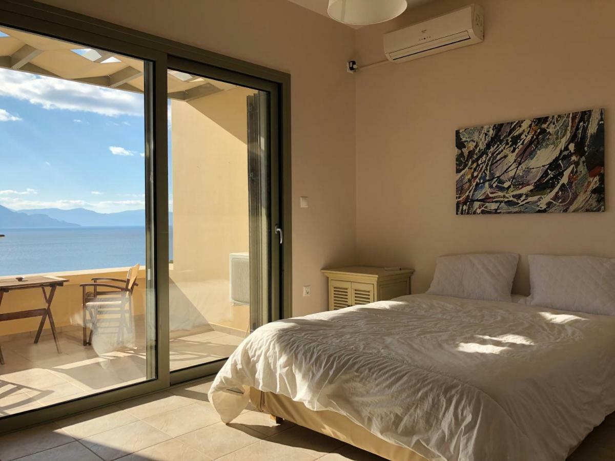 Villa Breathtaking Seaview House Aegina Exterior foto